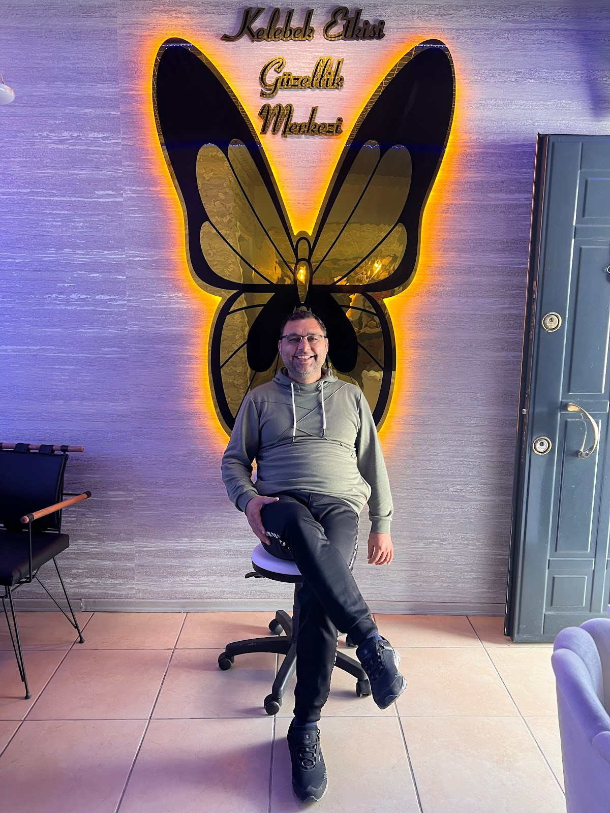 Kelebek etkisi güzellik merkezi Bayan kuaförü Erkek kuaförü – Fotoğraf 10