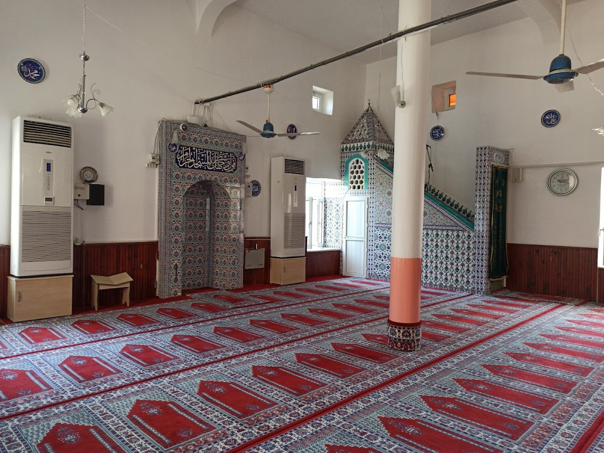 Kızılot Cami – Fotoğraf 2