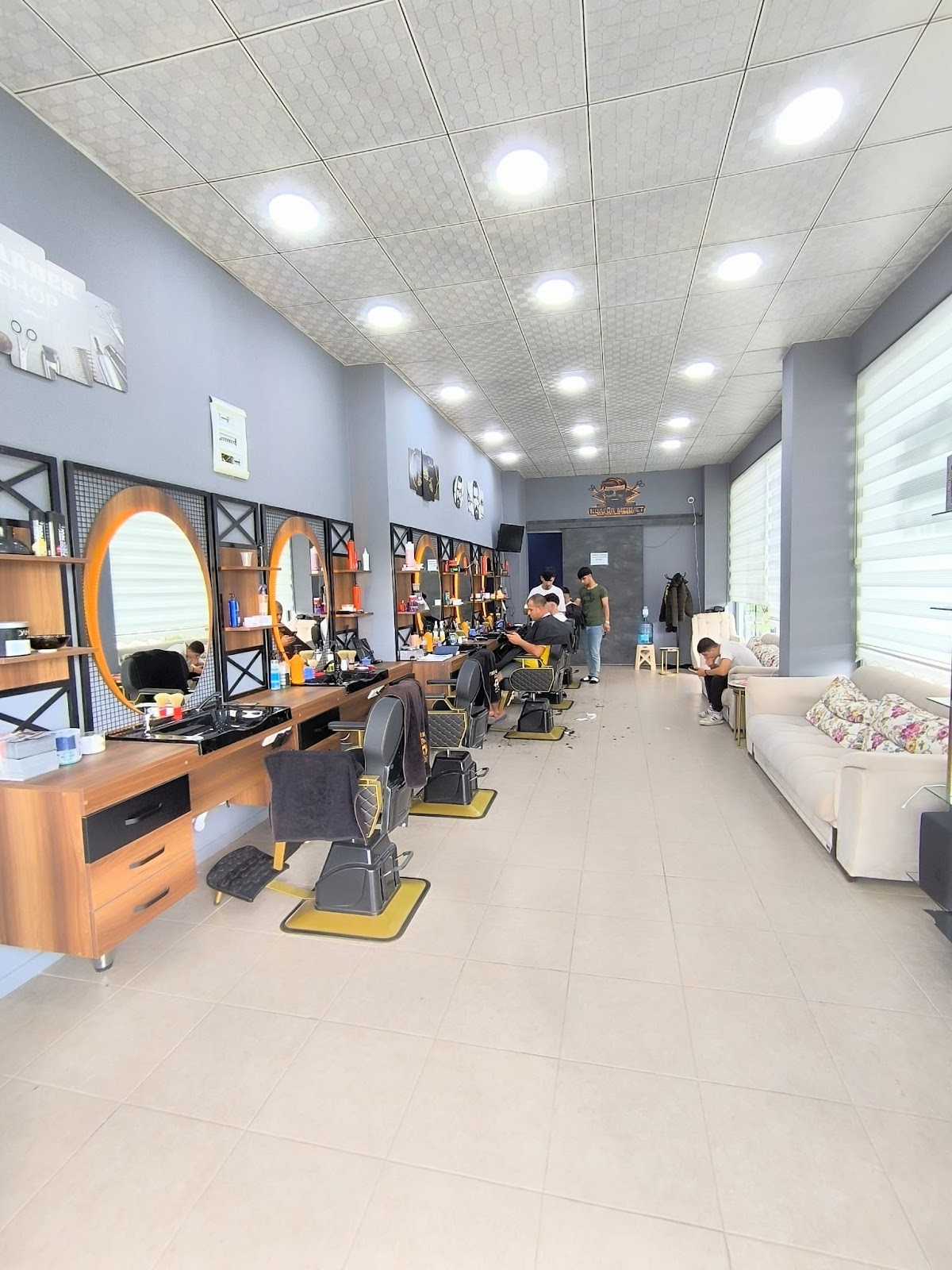 Kuaför Mehmet Saç Tasarım Merkezi Okurcalar – Fotoğraf 1