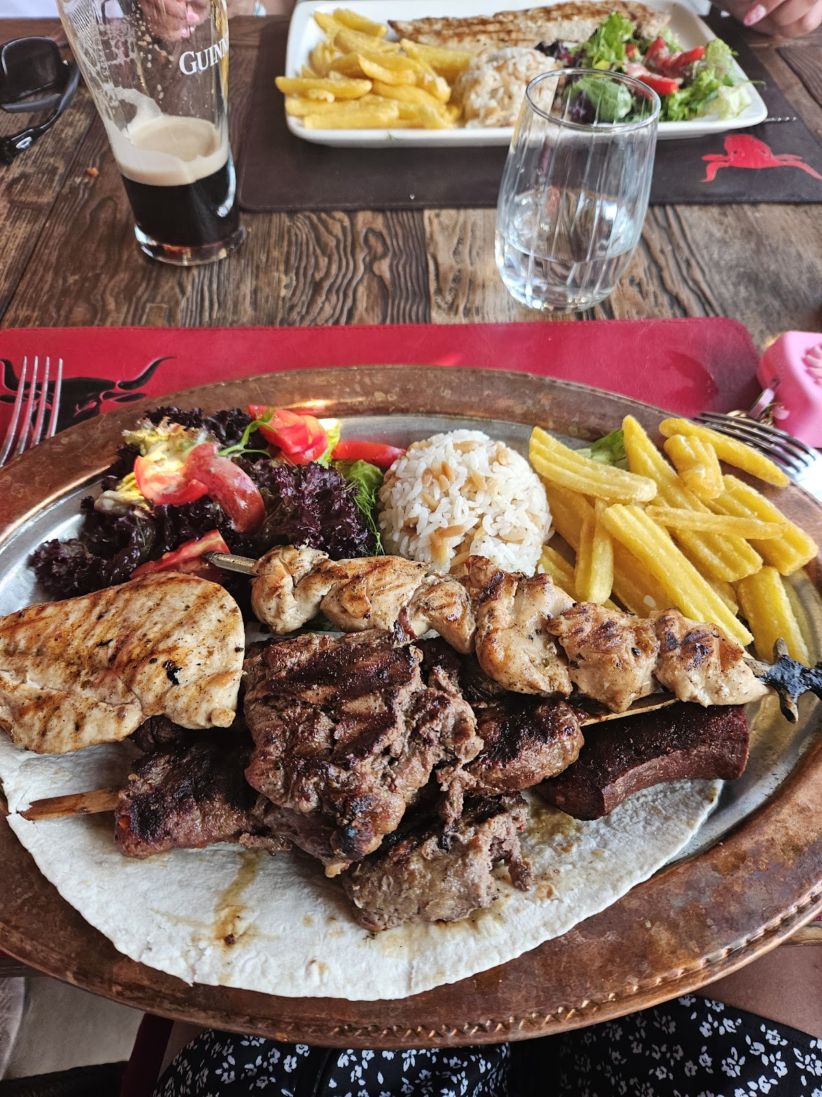 La Perla Steak House & Sky Sports Bar – Fotoğraf 9