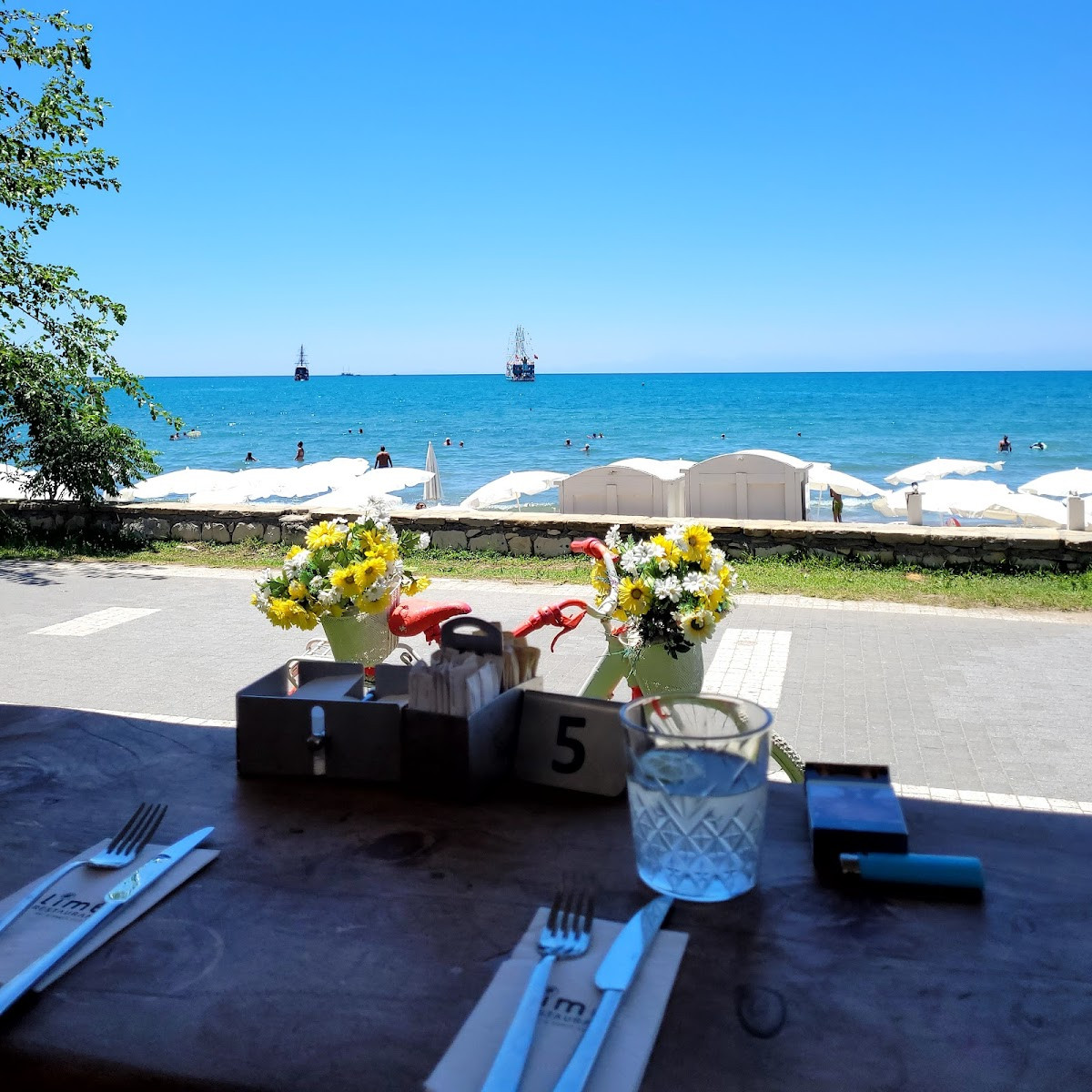 Lime Restaurant - Bar & Shisha Lounge and Beach club – Fotoğraf 7