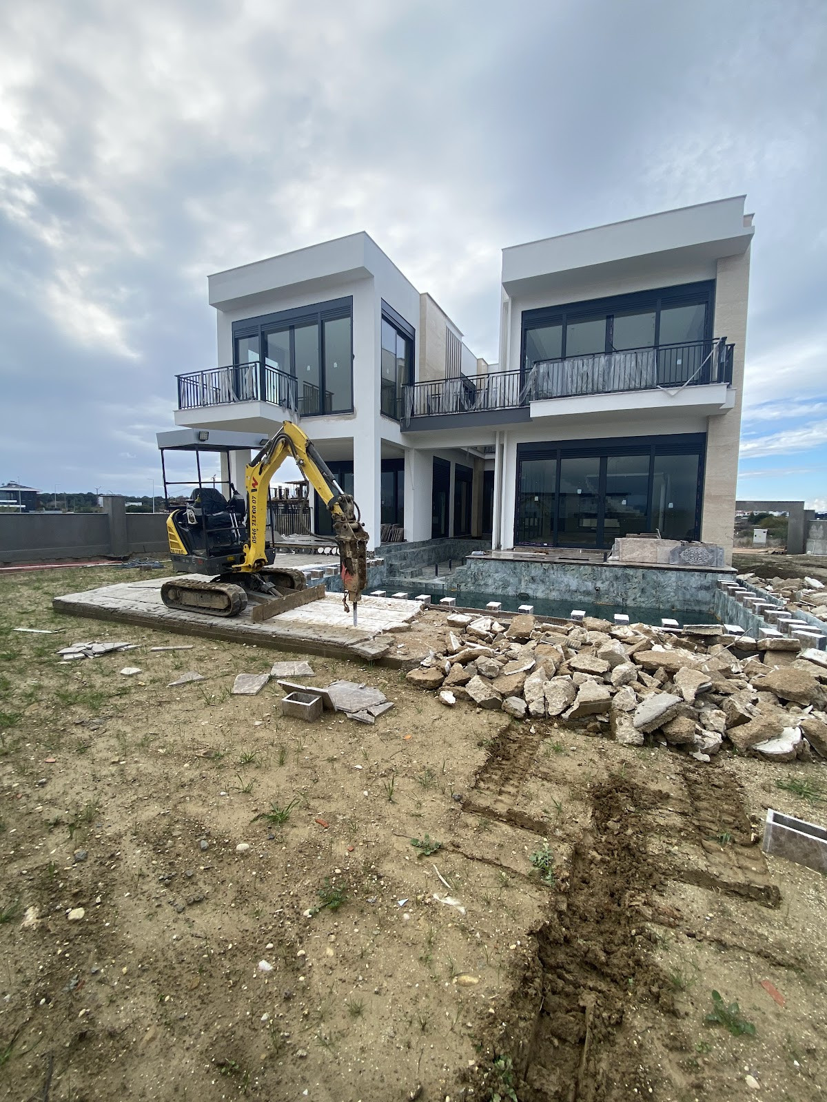 Manavgat Özden Hafriyat - Nakliye - Çevre Düzenleme - Kanal Kazı Tesviye – Fotoğraf 5