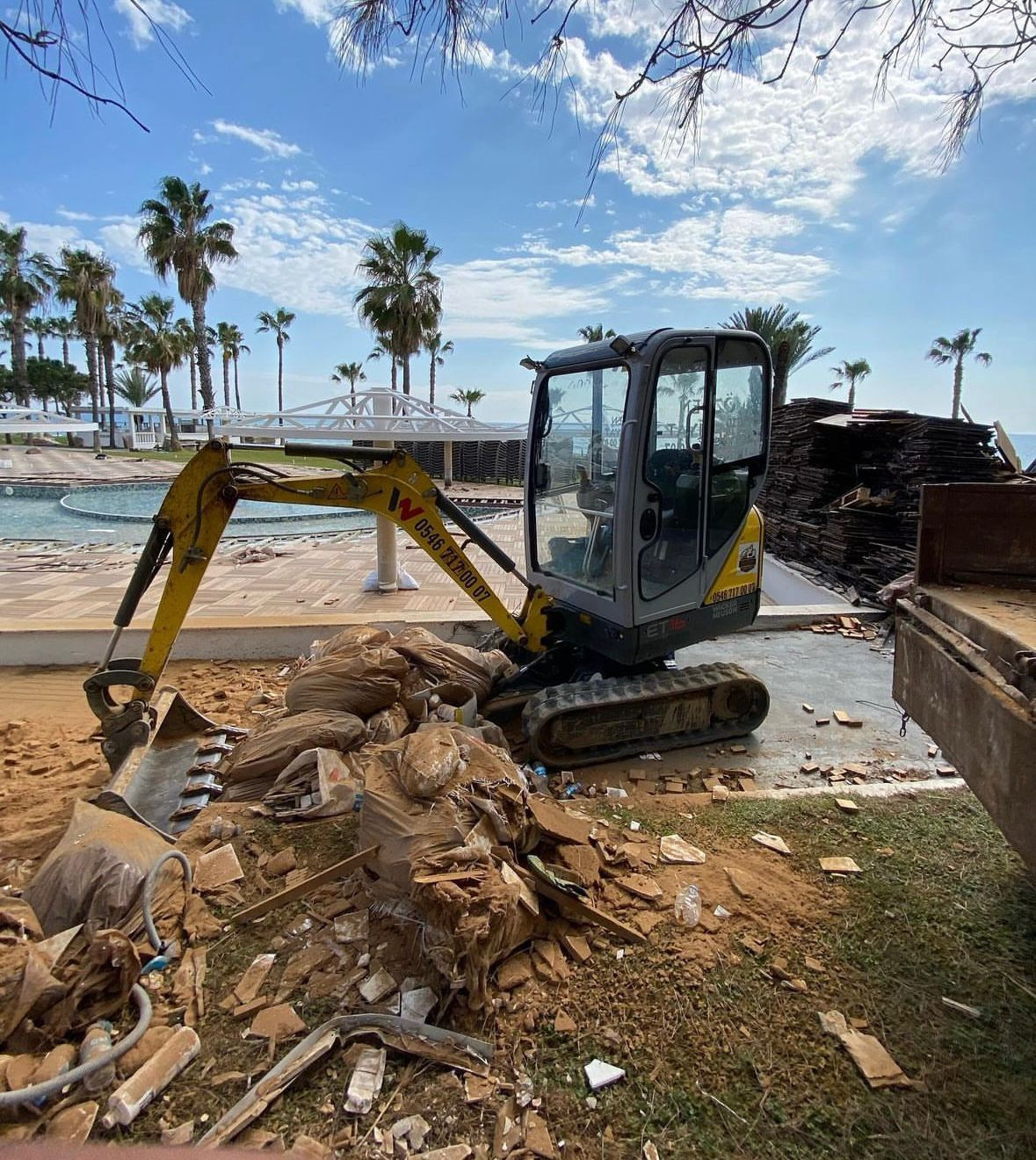 Manavgat Özden Hafriyat - Nakliye - Çevre Düzenleme - Kanal Kazı Tesviye – Fotoğraf 2