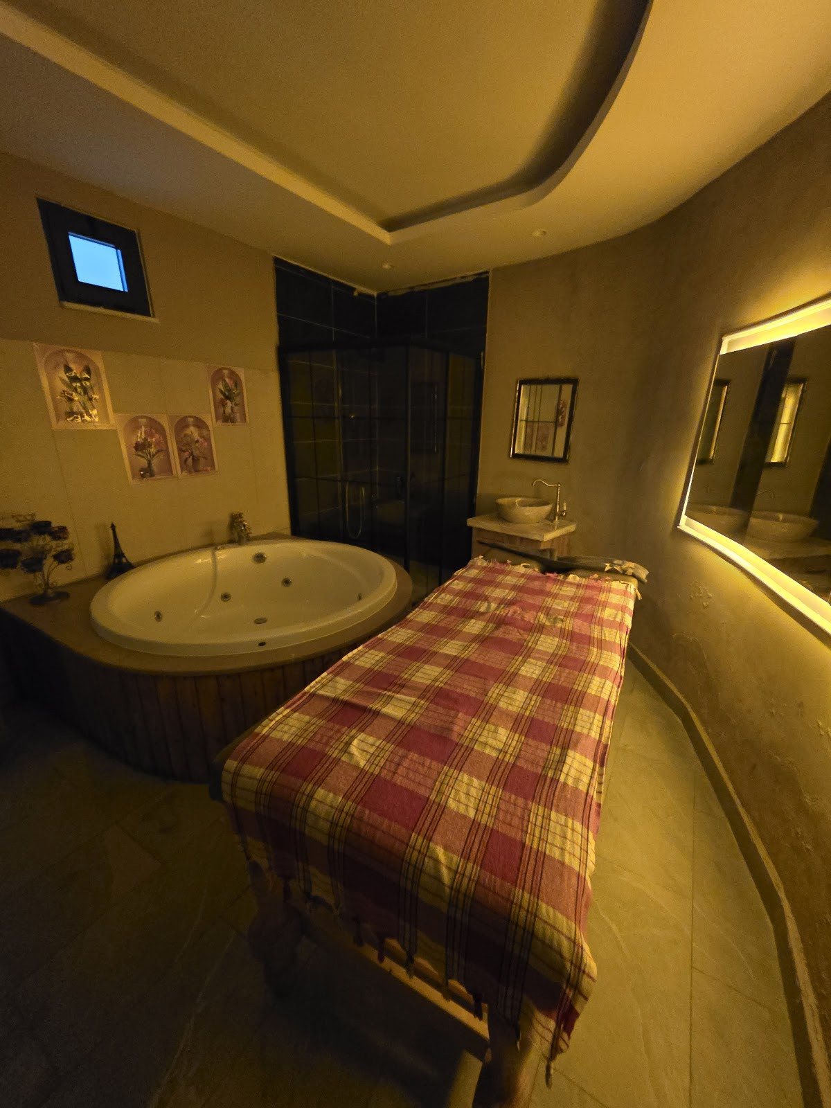 Mega Luxury SPA – Fotoğraf 9