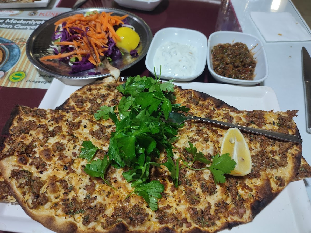 Meşhur49 Pide Kebap Salonu – Fotoğraf 4