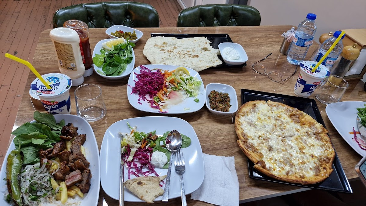 Meşhur49 Pide Kebap Salonu – Fotoğraf 2