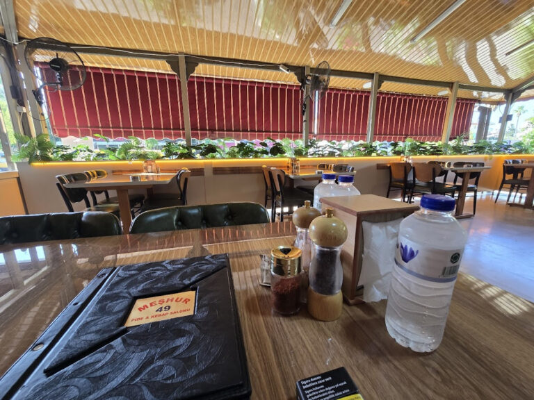 Meşhur49 Pide Kebap Salonu — Manavgat manavgat döner