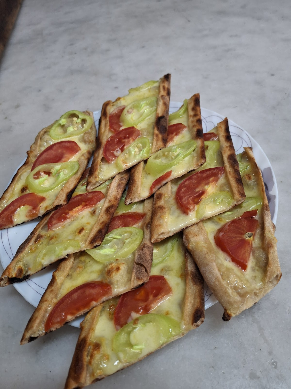 Mevlana sorgun kebap ve pide salonu – Fotoğraf 4