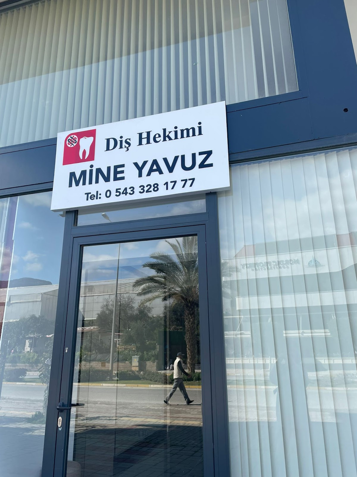 Mine YAVUZ Diş Kliniği – Fotoğraf 4