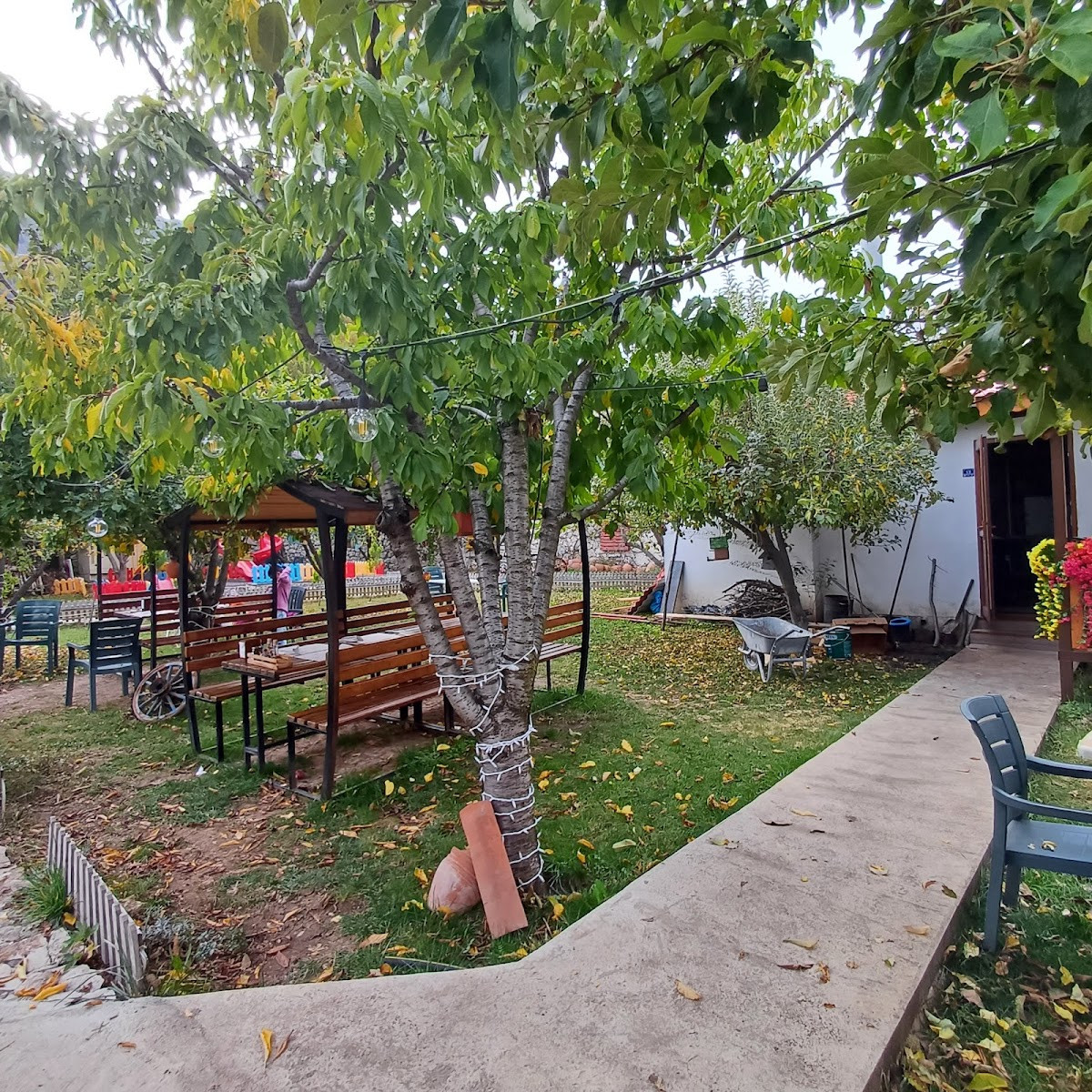 Montenegro Restaurant & Butik Hotel – Fotoğraf 8