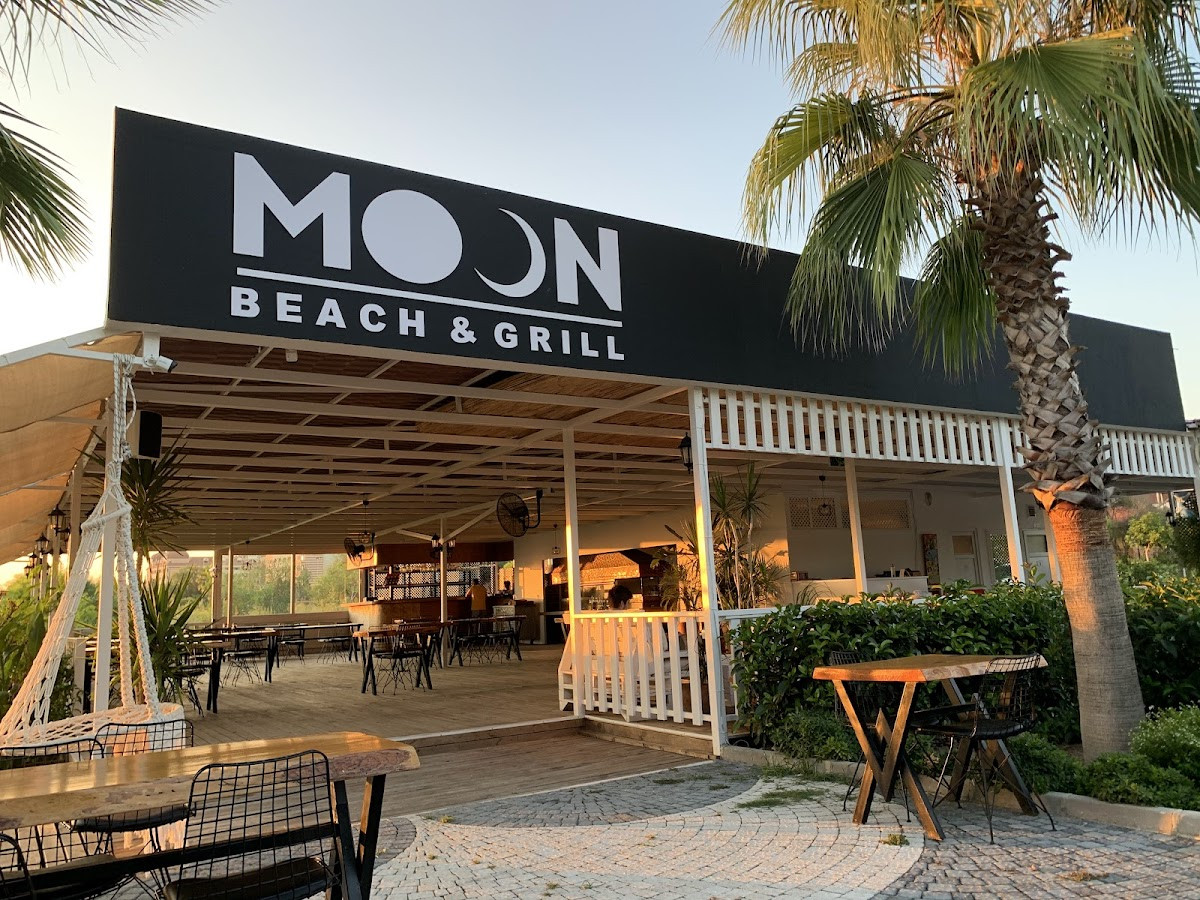 Moon beach Grill – Fotoğraf 4