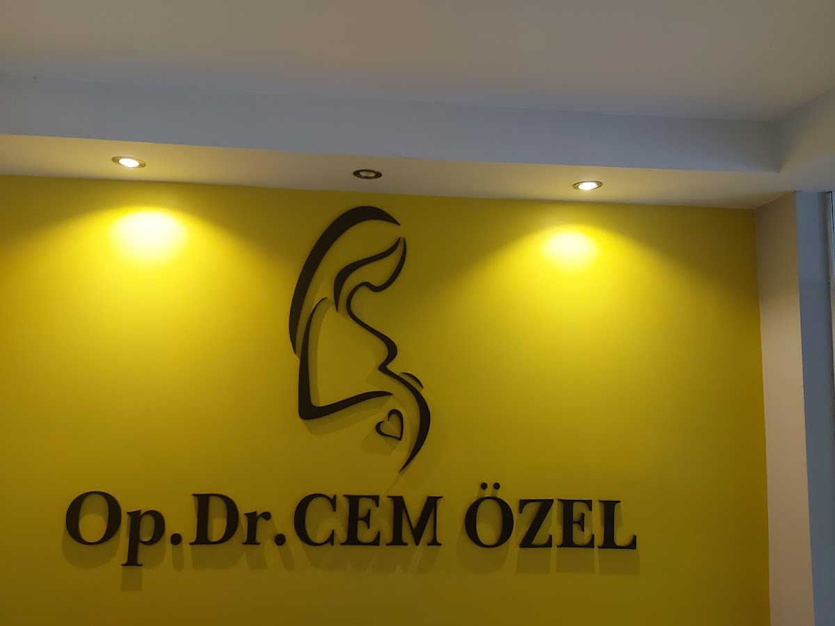 Op.Dr.Cem ÖZEL – Fotoğraf 1