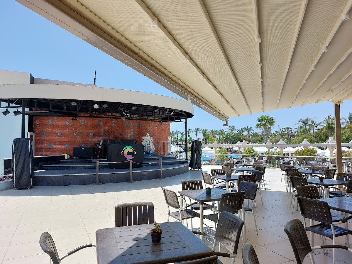 Otel Serra Palace – Fotoğraf 1