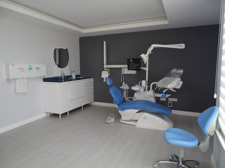 Özel Şelale Ağız ve Diş Sağlığı Polikliniği - Manavgat Diş — Manavgat manavgat diş hekimi