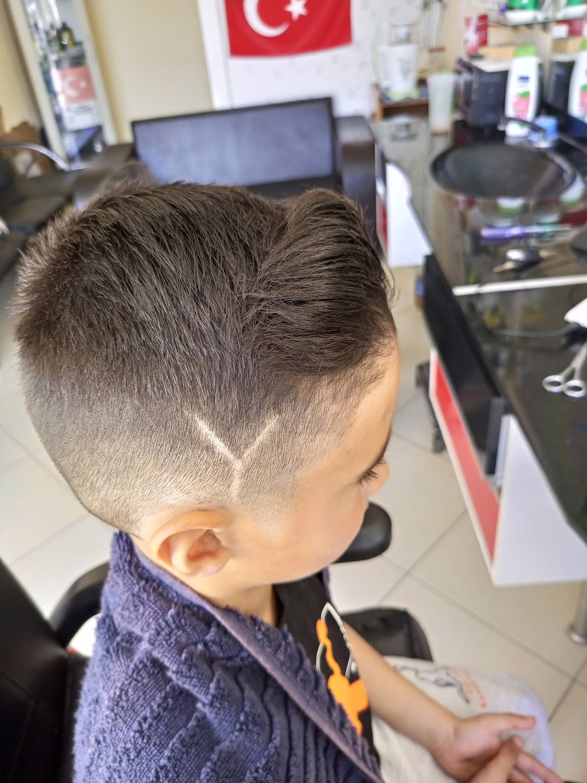 Özgür erkek kuaförü – Fotoğraf 7