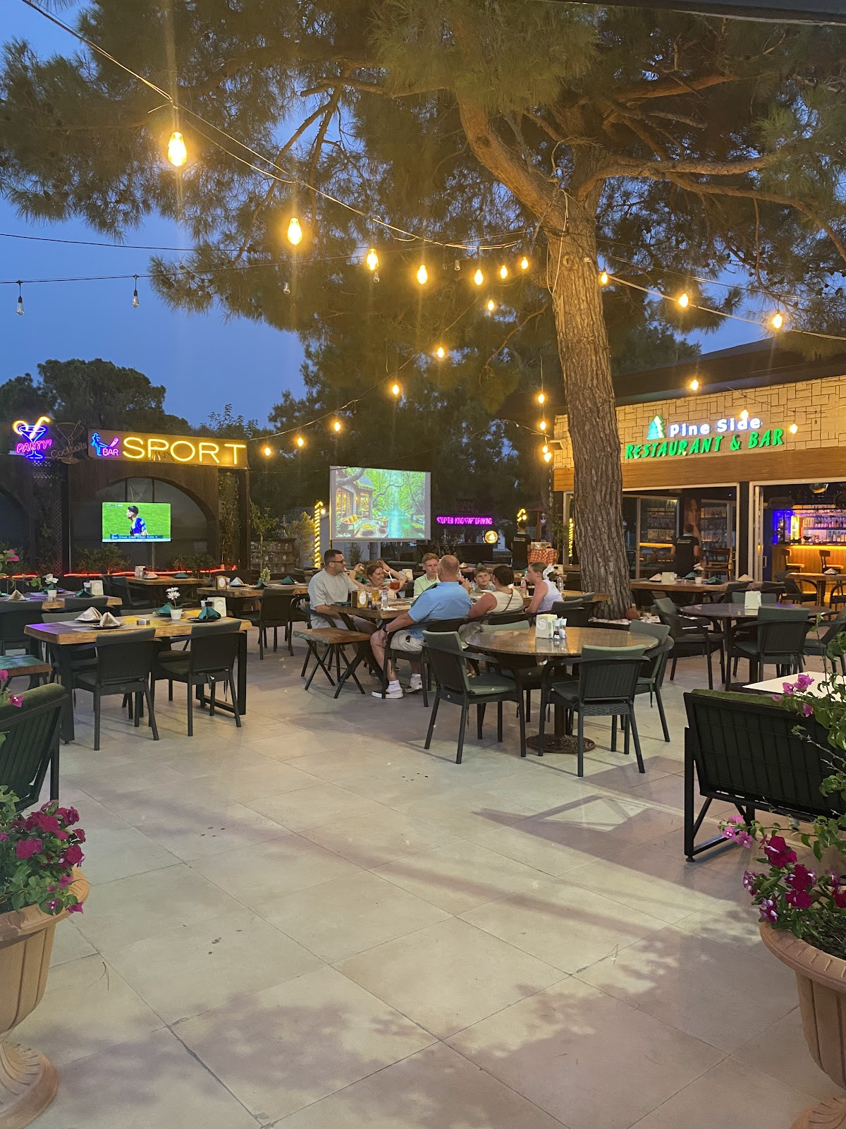 Pine Side Steakhouse &Restaurant & Bar – Fotoğraf 7