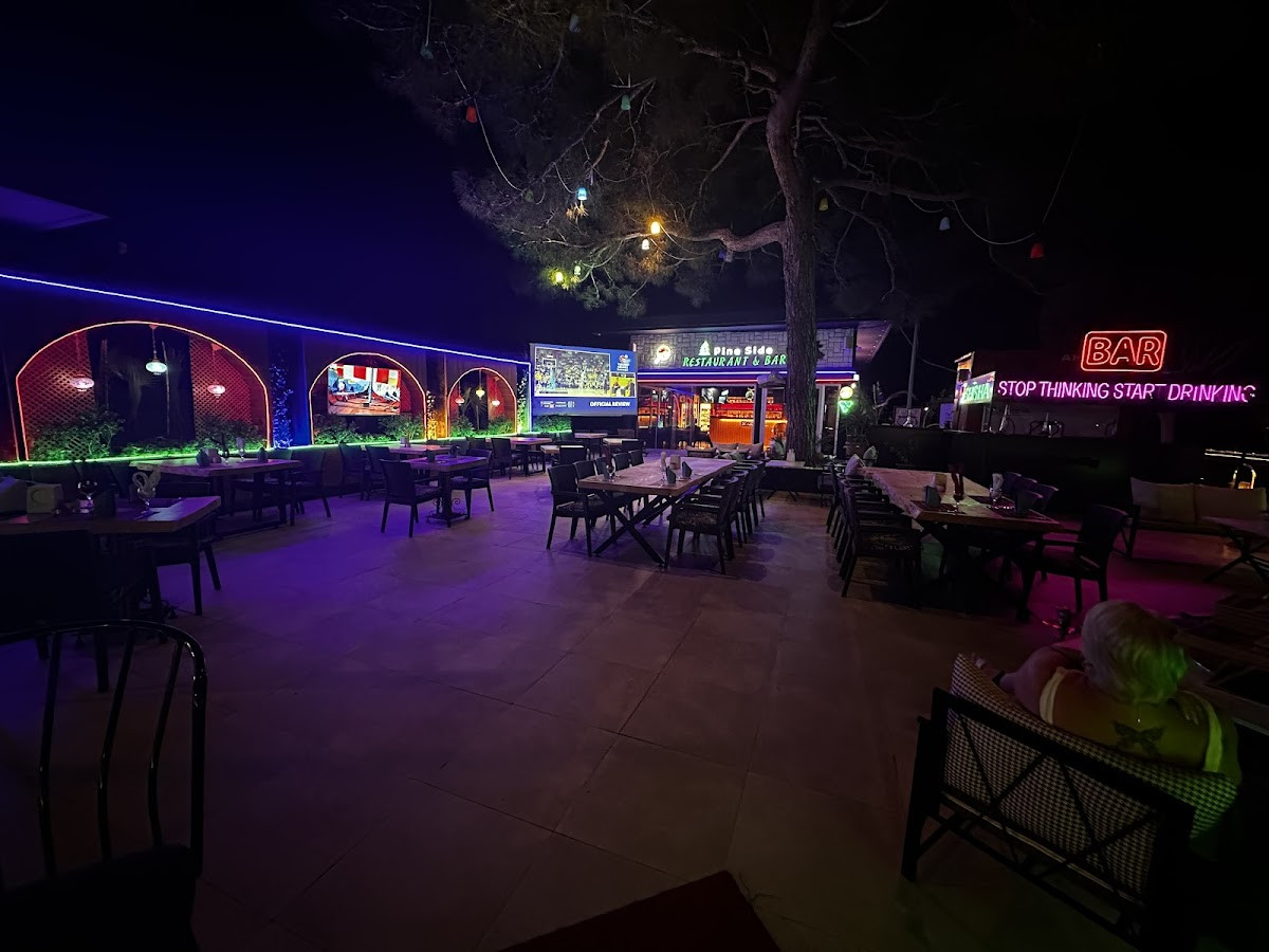 Pine Side Steakhouse &Restaurant & Bar – Fotoğraf 10