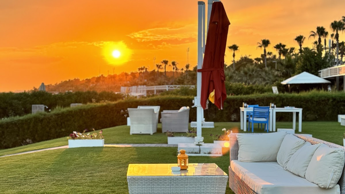 Q Beach Restaurant & Lounge – Fotoğraf 4