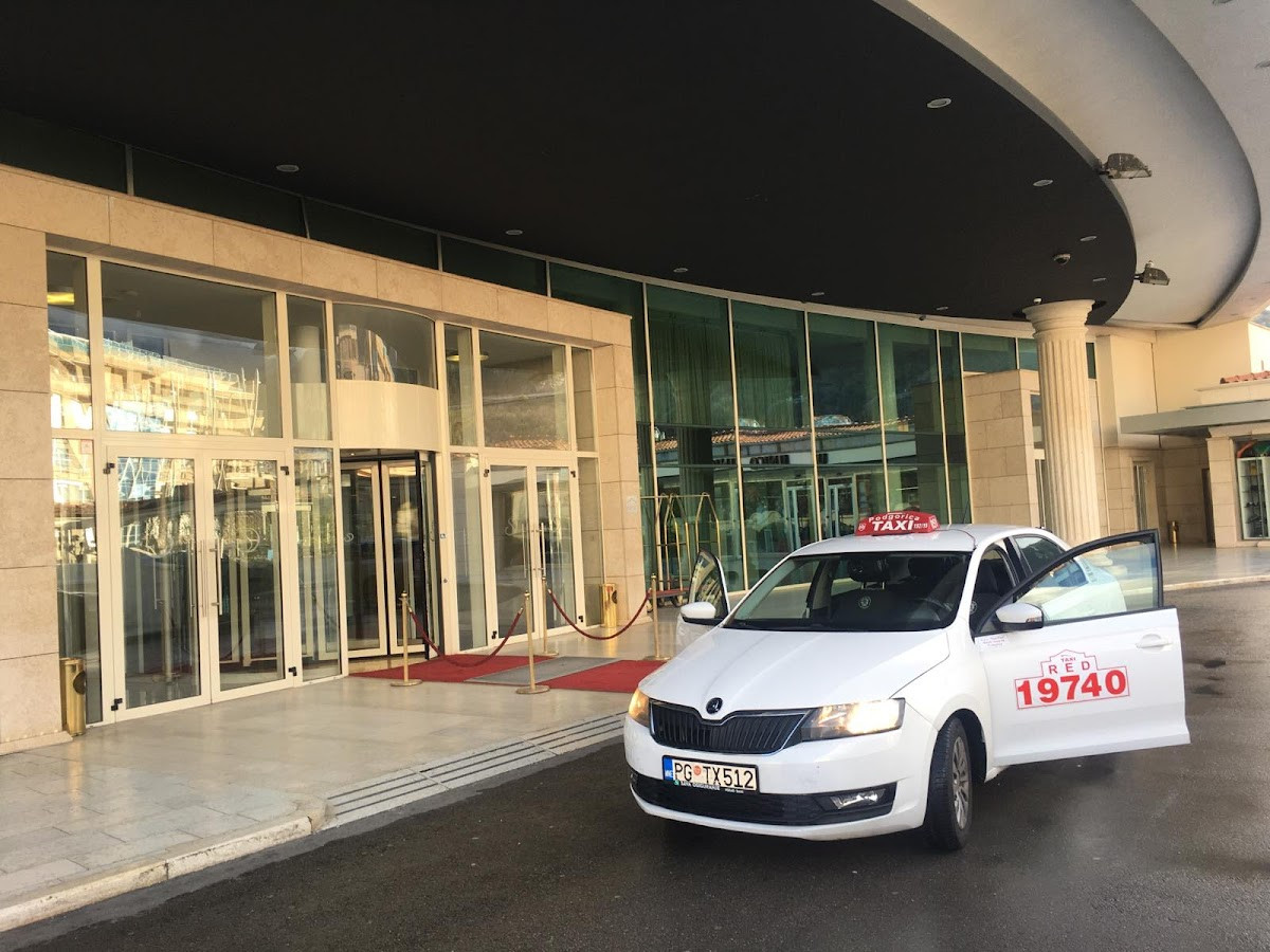 Red Taxi Montenegro – Fotoğraf 4