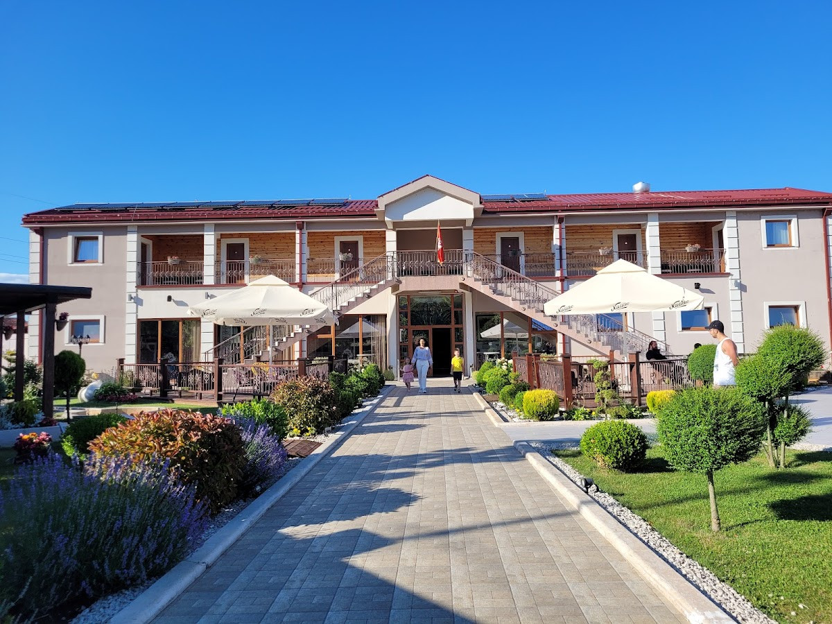 Royal Garden Hotel – Fotoğraf 1