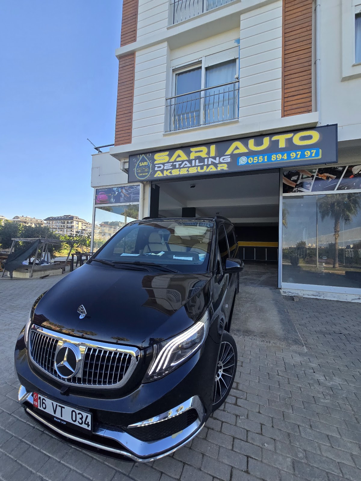 Sarı oto yıkama ve Aksesuar – Fotoğraf 3