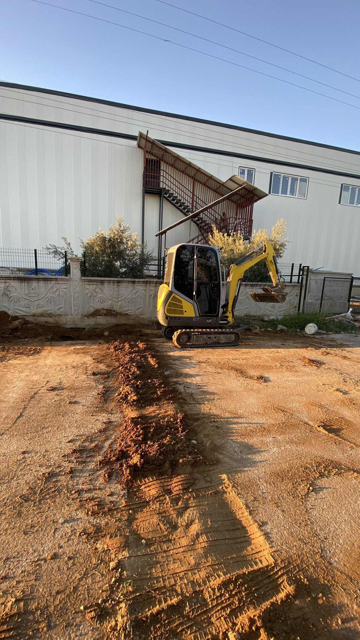 Sefa Bey Hafriyat Kepçe Kiralama Manavgat – Fotoğraf 3
