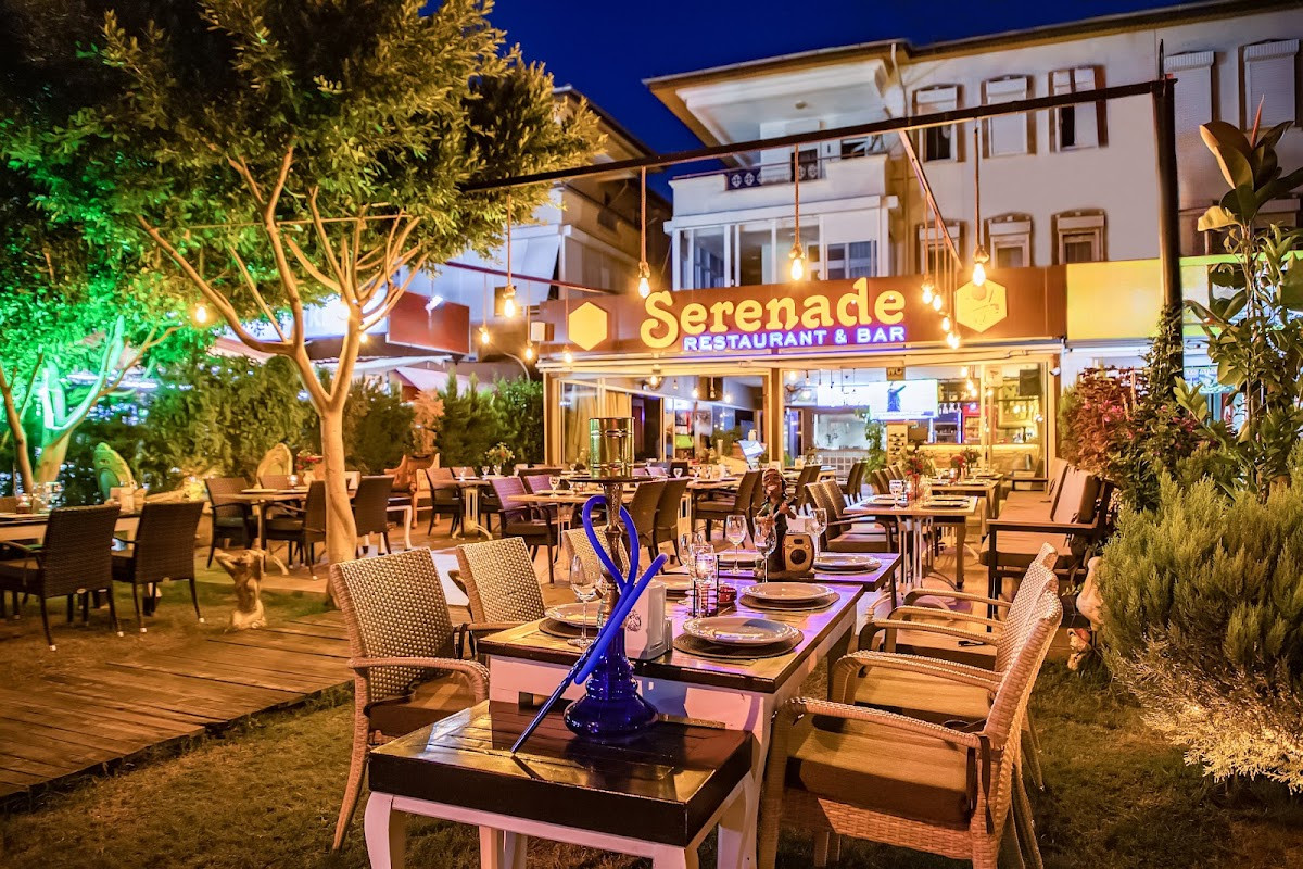 Serenade Restaurant Bar – Fotoğraf 7