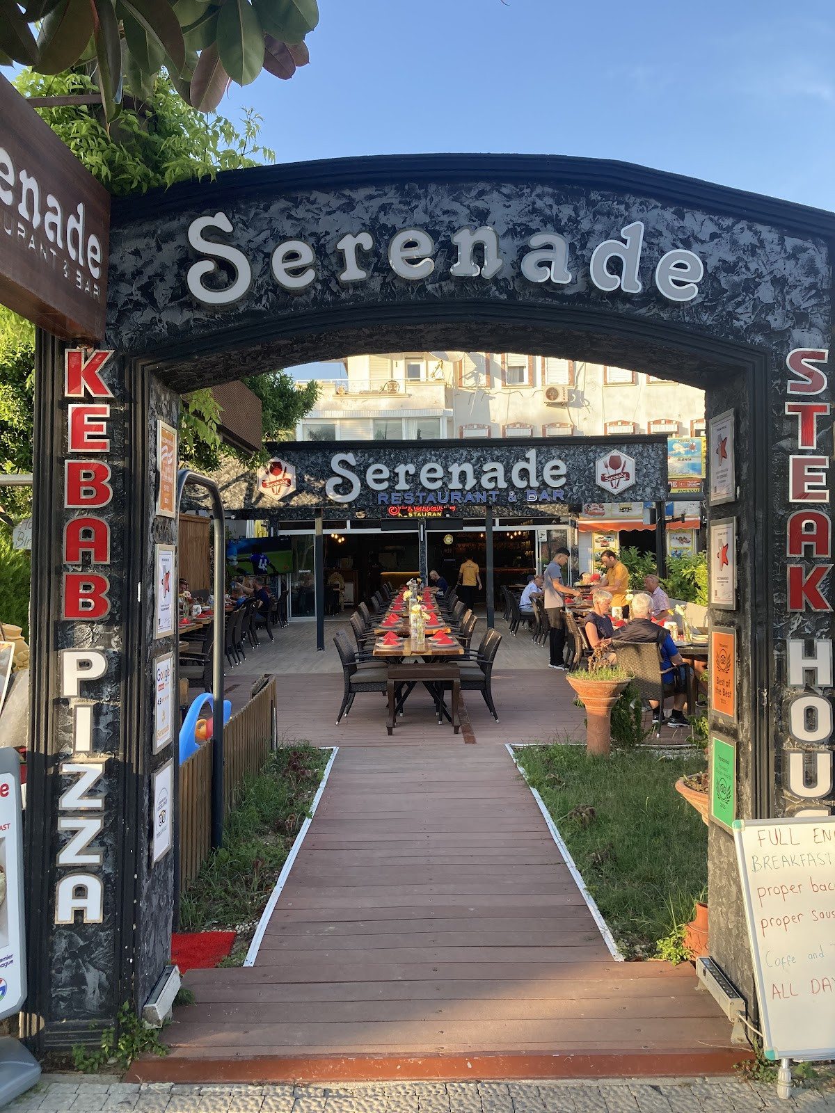 Serenade Restaurant Bar – Fotoğraf 6