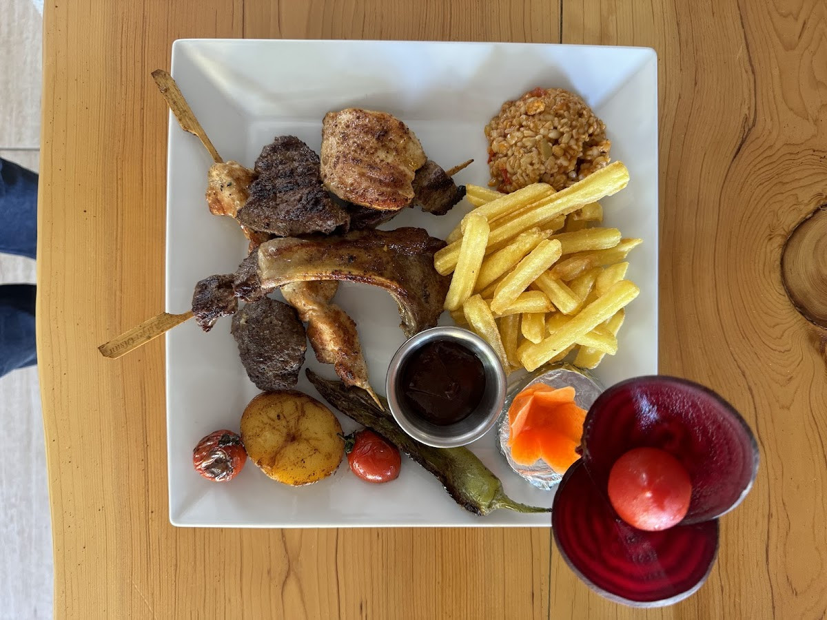 Serenade Restaurant Bar – Fotoğraf 2