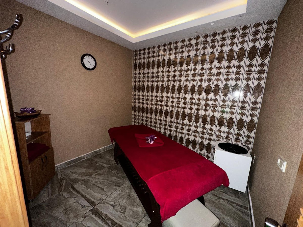 Sheriff Hamam Spa & Massage(AİLE YERİDİR)Sabah 9:00 Akşam 18:00 saatleri arasında hizmet vermekteyiz. – Fotoğraf 7
