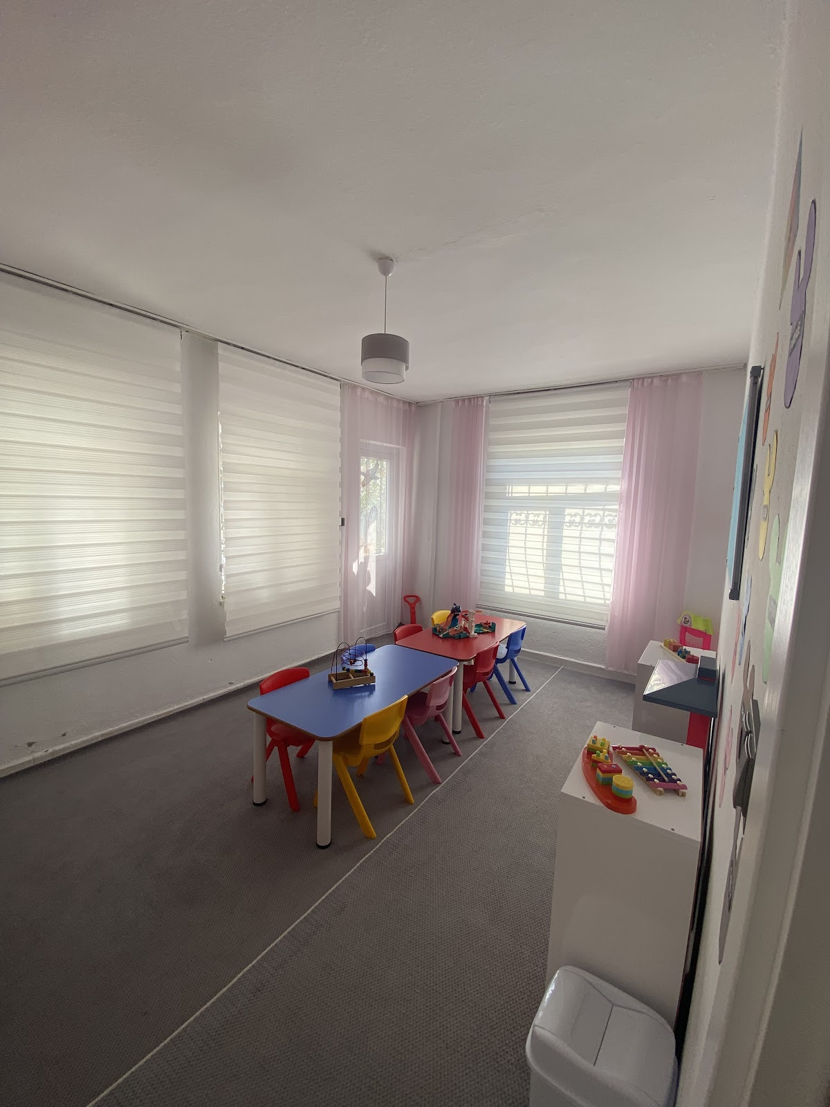 Side minik kalpler gunduz bakim ve oyun evi – Fotoğraf 3