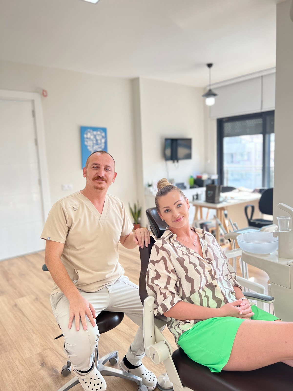 Side Smile Center (Dt.Mustafa Yunusoğlu) Side Dental Clinic Side zahnklinik – Fotoğraf 4