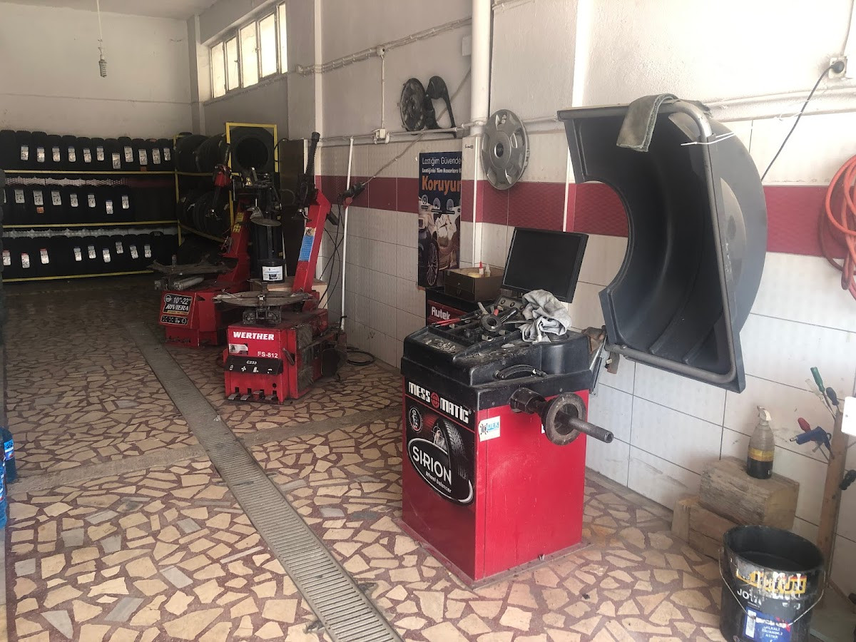 Sorgun Oto Lastik 7/24 Yol Yardım ÖZ-AY Lastik – Fotoğraf 3