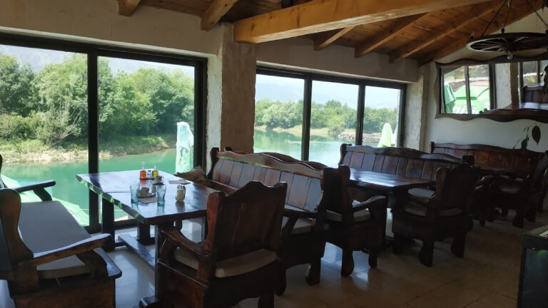 Splav "Slap" — Manavgat Manavgat Otel