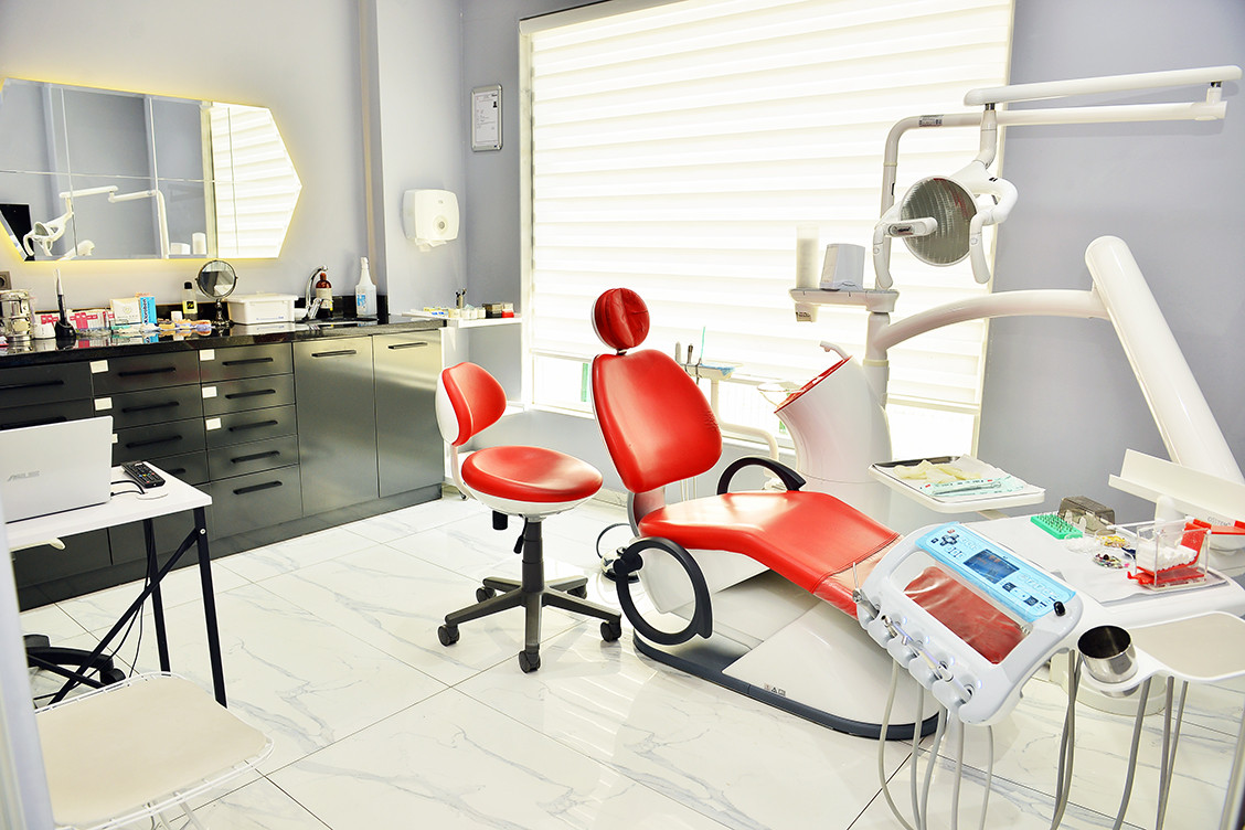 Teethouse Diş kliniği | Diş Hekimi | Dentist | Zahnarzt – Fotoğraf 1