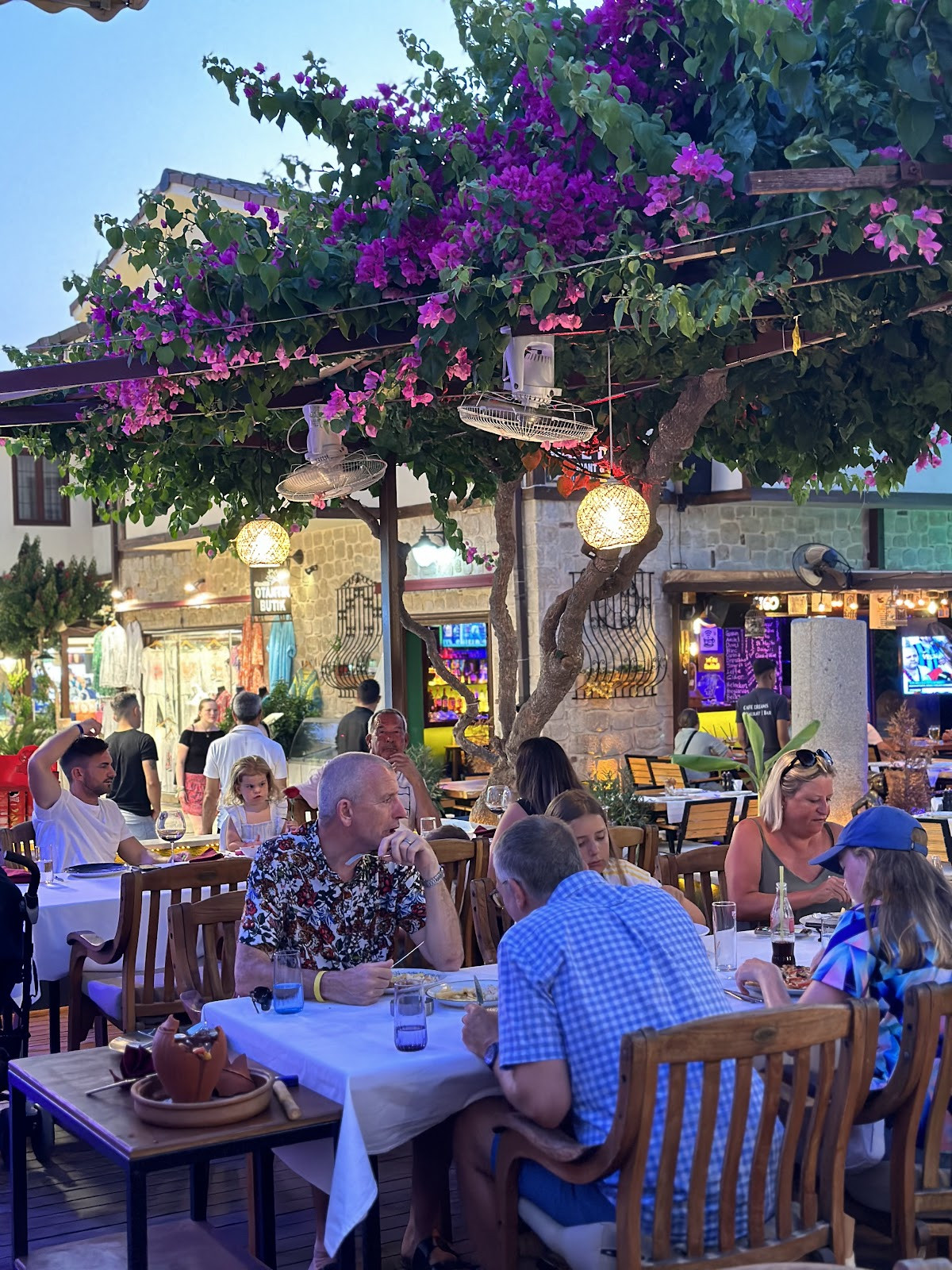 The Royal Castle Pub&Steakhouse – Fotoğraf 4