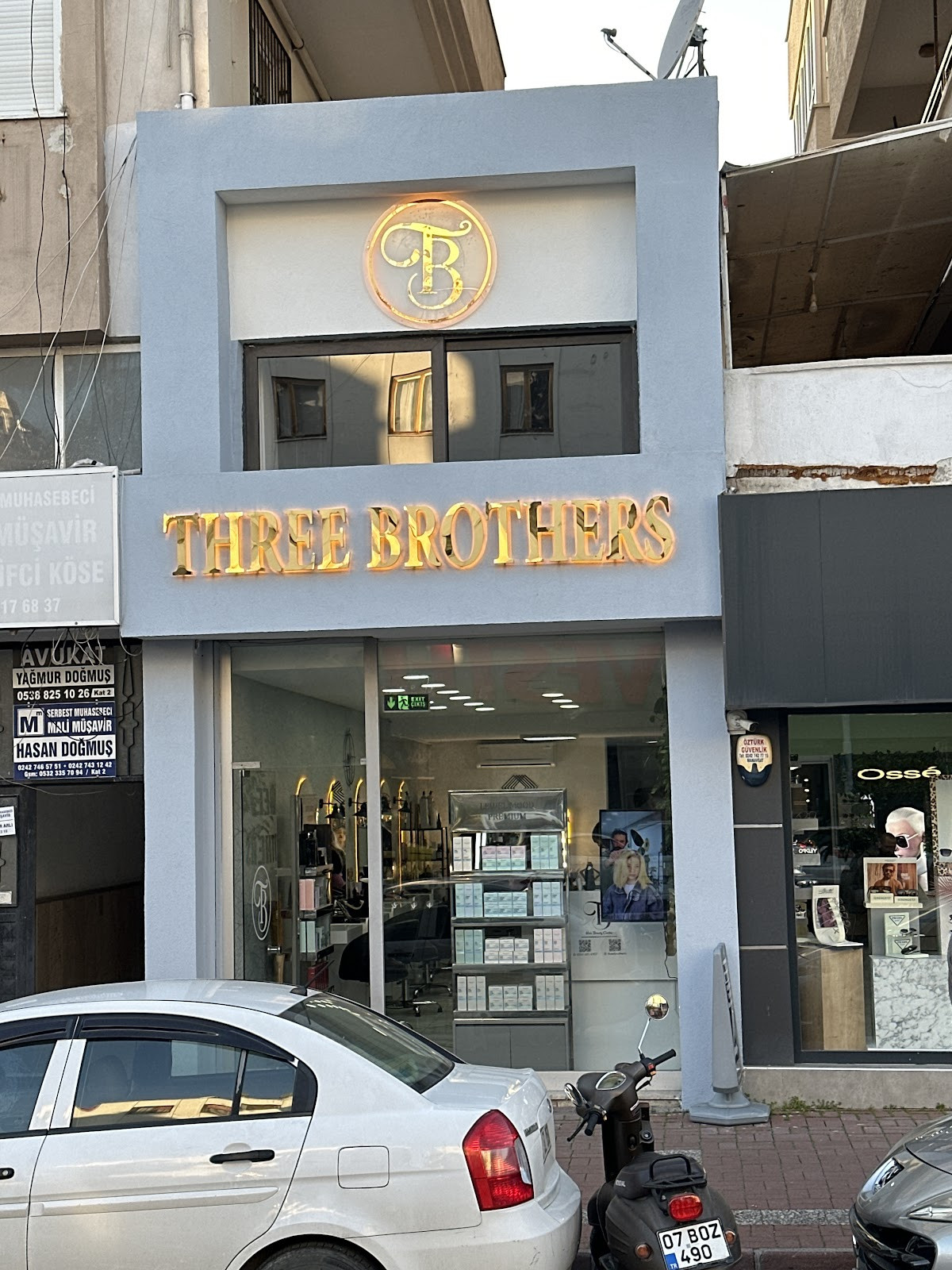 ThreeBrothers Bayan kuaförü – Fotoğraf 2