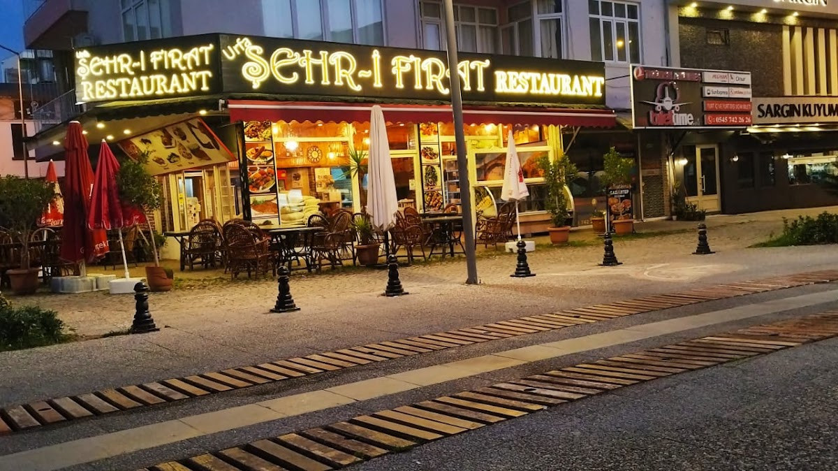 Urfa Şehr-i Fırat Restoran – Fotoğraf 1