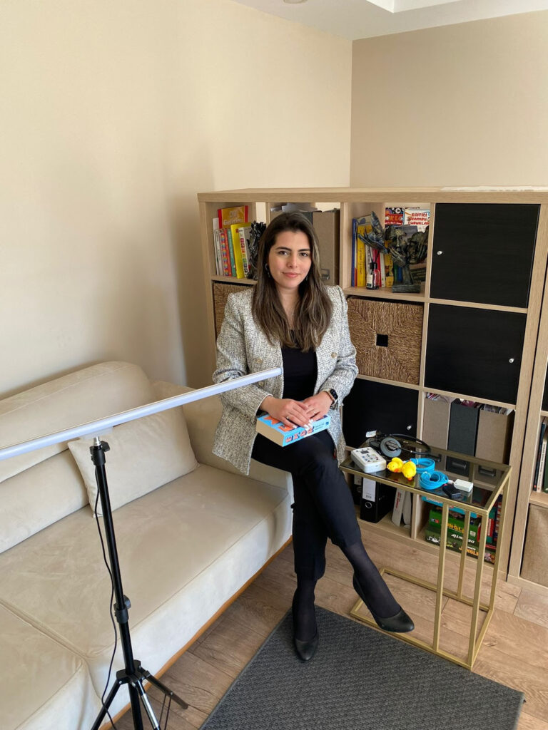 Uzm. Klinik Psikolog Server Ünal Öztekin - Luna Psikoloji &Pedagoji Manavgat — Manavgat Manavgat psikolog