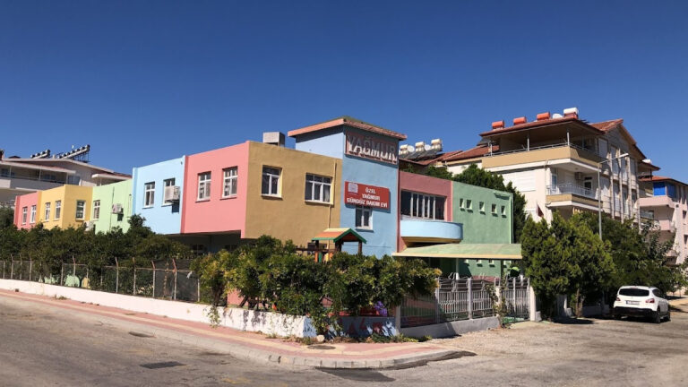 Yağmur Kreş ve Gündüz Bakımevi — Manavgat Manavgat Kreş
