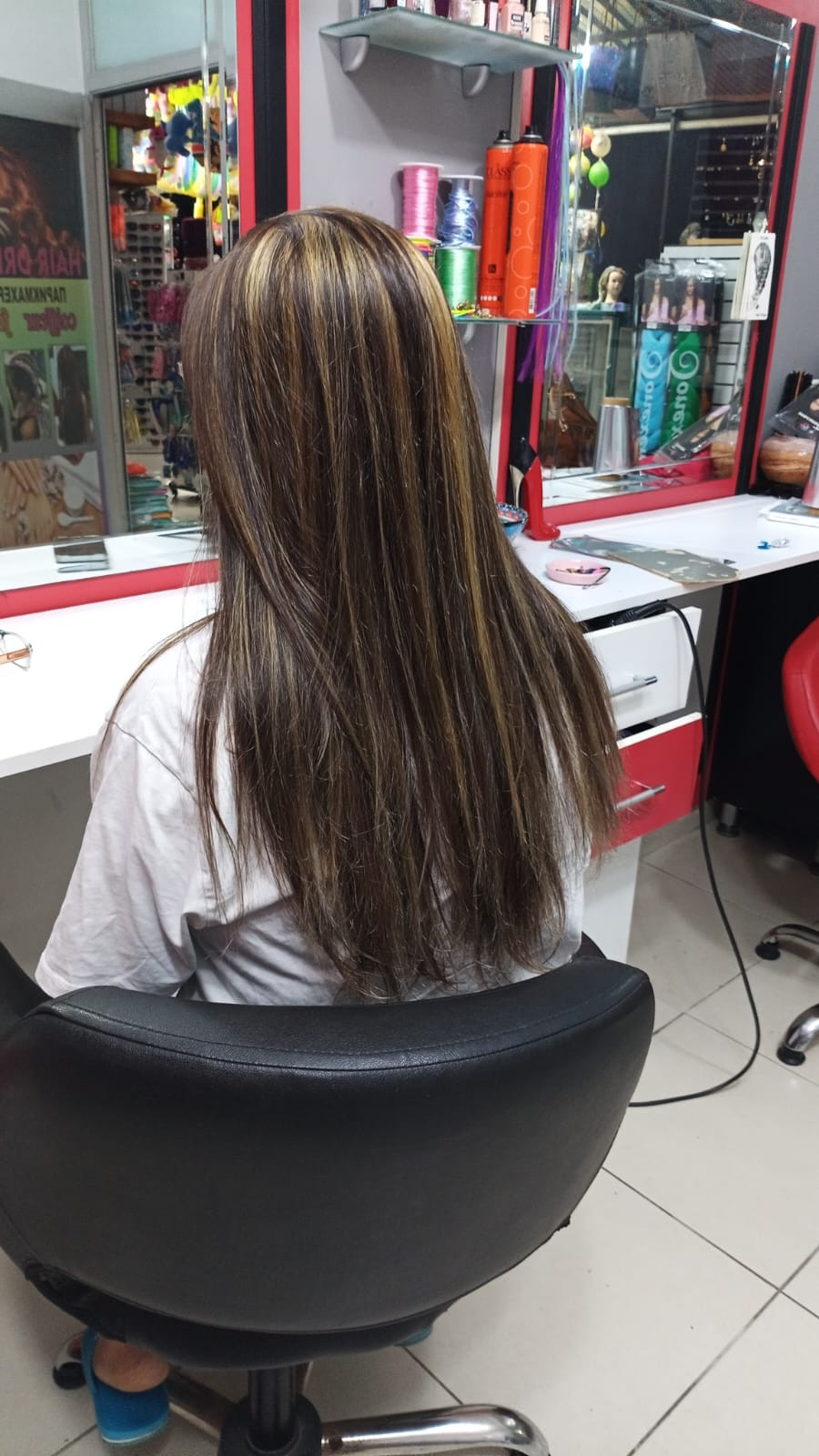 Yeliz hairdresser-Friseur-Kuaför – Fotoğraf 4