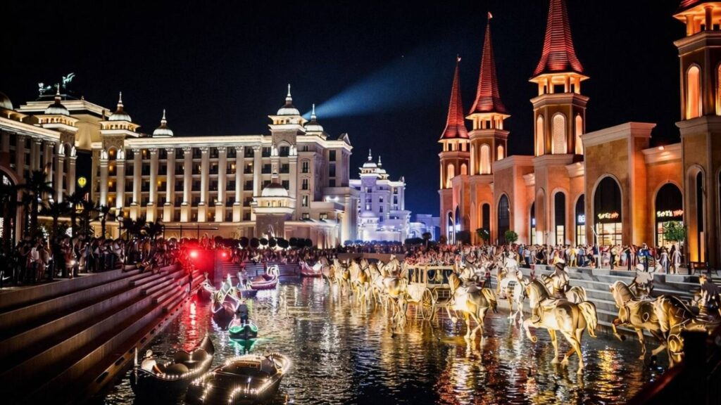 Side Land of Legends Night Show: Boat Parade & Transfer — video